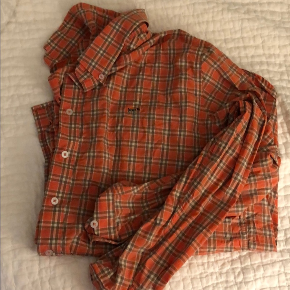 Southern point button down